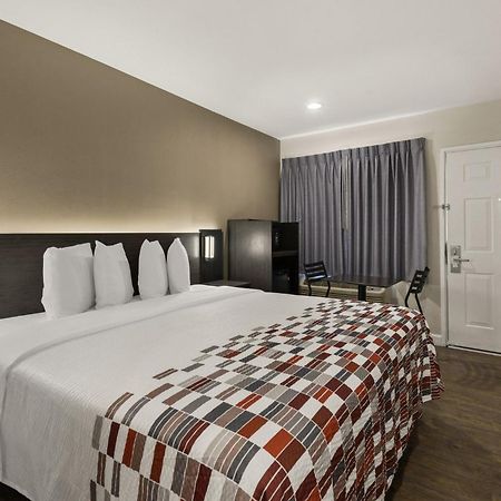 Red Roof Inn Carson - Wilmington, Ca ลอสแอนเจลิส ภายนอก รูปภาพ